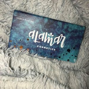 Alamar cosmetic palette